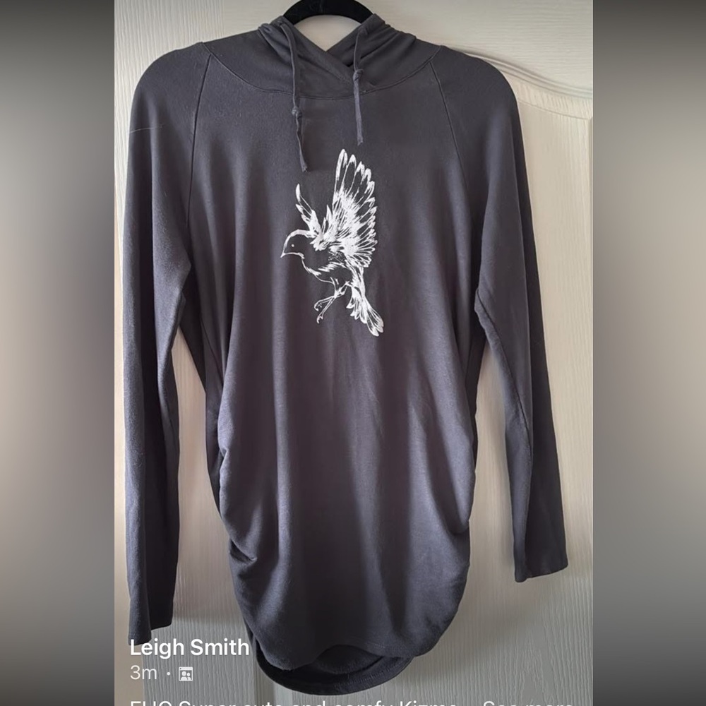 SALE 2/$20 Vintage Kizmet lightweight Long Hoody